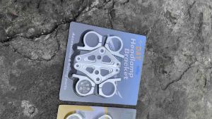 KUPINGAN BRACKET PANGKON DUDUKAN LAMPU DEPAN CNC IMPORT MERK MOS UKURAN AS 31 DAN 33