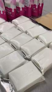 Wonderskin Essentials GlutaWitche Milk Soap 135 g with Net Mesh - A Skin Lightening and Moisturizing WHIP BAR SOAP that gently exfoliates skin