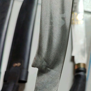 Pisau Camel No1 ORI Malaysia: Pisau Tahan Lama & Desain Ergonomis