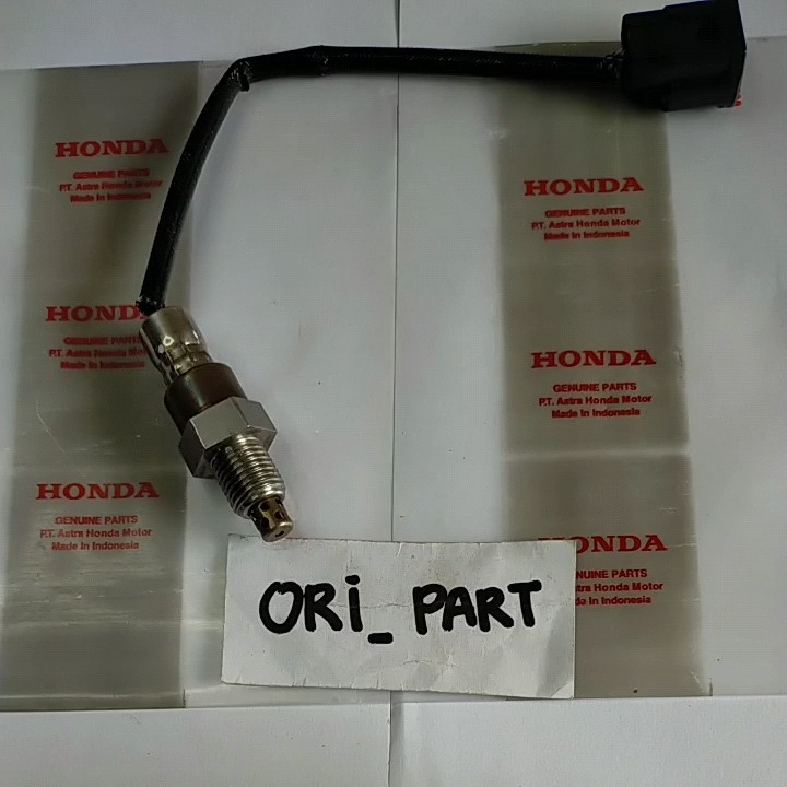 sensor oxygen sensor o2 co2 sensor oksigen  o2 honda Genio Vario 160 new beat deluxe new Scoopy prestige Scoopy new all new Vario 160 adv kow original
