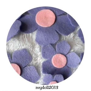 Bunga Dari Kain Flanel Isi 7 (ukuran bervariasi)