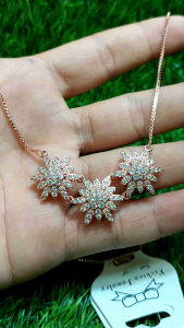 Kalung Wanita Bintang Laut Vier