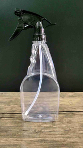 500ml Plastic Spray Bottle(Clear/black)