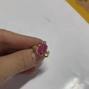 Nhẫn tì hưu thiên lộc ngọc ruby tự nhiên bọc vàng tây nhẫn đá phong thuỷ hợp tất cả các mệnh trang sức thiết kế đủ hoá đơn thẻ bảo hành