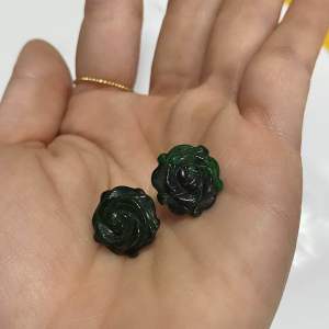 ( ảnh thật cam thường) Bông tai hoa mẫu đơn ngọc cẩm thạch tự nhiên chốt vàng tây đá phong thuỷ hợp mệnh thổ mệnh hoả mệnh thuỷ mệnh kim mệnh mộc đủ bill phiếu bảo hành sản phẩm