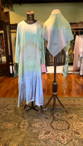 Venita Set Kaftan + Jilbab by Dian Pelangi: Busana Muslim Hijaber Modern Elegan