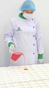 สบู่ผักและผลไม้ สูตรพิเศษเพื่อผิวหน้า ขนาดทดลอง 45กรัม Vegetables soap