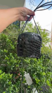 Túi 2hand phom đeo vai da cá.sấu bóng kính LANCELL aut của Pháp -T304