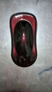 สีดำมุกแดงลาวา