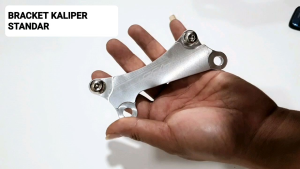 BREKET KALIPER CNC/BRACKET DUDUKAN PIRINGAN CAKRAM DISC DIAMETER 260MM MOTOR BEAT/VARIO/SCOOPY/VARIO 125/VARIO 150/SPACY/BEAT STREET/BEAT POP/BEAT FI/BEAT KARBU/BEAT ISS ESP/BEAT NEW DELUXE/BEAT SPORTY dll - Lazada