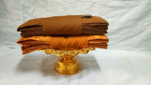 ผ้าไตรธรรมยุต ผ้าพระ ใส่บวชได้ 1ชุดมี7ชิ้นสินค้าผลิตใหม่จากโรงงาน  พร้อมส่ง