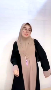 Dafahijjab PAKET USAHA 10PCS L Bergo instan hijab sport jilbab instan premium bergo hijab jersey