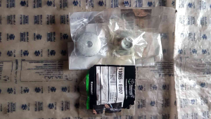 BAUT CAP MAGNET NS200 BAUT TUTUP MAGNET KIRI PULSAR 200NS BAUT CAP MAGNIT 200NS 011065-E007