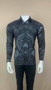 Kemeja batik pria motif gerhana