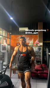 SINGLET GYM PRIA OLAHRAGA FITNESS GYM CASUAL RUNNING COTTON GREY STRINGER