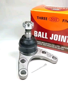 SB-1542 Ball Joint Bawah Ford Ranger 2.5 - 2.9 / Bal / Bol Join\\n\\n Apa itu Ball Joint Bawah Ford Ranger?\\n\\nBall Joint Bawah Ford Ranger adalah komponen penting dalam sistem suspensi mobil Ford Ranger dengan mesin 2.5 dan 2.9 liter. Komponen ini berfungsi sebagai titik penghubung antara roda mobil dan struktur rangka mobil, sehingga memungkinkan roda untuk bergerak ke atas dan ke bawah serta berputar saat mobil bergerak. Ball Joint Bawah Ford Ranger juga merupakan bagian dari suku cadang mobil Ford yang dapat diganti atau diperbaiki jika mengalami kerusakan.\\n\\n Komponen Mobil Ford Ranger\\n\\nBall Joint Bawah Ford Ranger merupakan salah satu komponen penting dalam sistem suspensi mobil Ford Ranger. Selain Ball Joint, komponen lain dalam sistem suspensi mobil Ford Ranger meliputi shock absorber, coil spring, sway bar, dan control arm.\\n\\n Suku Cadang Mobil Ford\\n\\nBall Joint Bawah Ford Ranger termasuk dalam kategori suku cadang mobil Ford. Suku cadang mobil Ford merupakan bagian-bagian mobil yang dapat diganti atau diperbaiki jika mengalami kerusakan. Selain Ball Joint Bawah, suku cadang mobil Ford lainnya meliputi ban, aki, filter udara, dan rem.\\n\\n Cara Mengganti Ball Joint Bawah Ford Ranger\\n\\nBerikut adalah langkah-langkah yang perlu dilakukan untuk mengganti Ball Joint Bawah Ford Ranger:\\n\\n Alat yang Diperlukan\\n\\nBerikut adalah alat-alat yang diperlukan untuk mengganti Ball Joint Bawah Ford Ranger:\\n\\n* Kunci pas\\n* Wrench\\n* Soket\\n* Penjepit\\n\\n Langkah-langkah Ganti Ball Joint\\n\\nBerikut adalah langkah-langkah yang perlu dilakukan untuk mengganti Ball Joint Bawah Ford Ranger:\\n\\n1. Angkat mobil menggunakan lift atau jack stand.\\n2. Cabut kabel negatif dari aki mobil.\\n3. Lepaskan roda mobil.\\n4. Lepaskan kabel rem dari Ball Joint Bawah Ford Ranger.\\n5. Lepaskan kunci pas dari Ball Joint Bawah Ford Ranger.\\n6. Lepaskan Ball Joint Bawah Ford Ranger dari control arm.\\n7. Pasang Ball Joint Bawah Ford Ranger baru ke control arm.\\n8. Pasang kembali kabel rem ke Ball Joint Bawah Ford Ranger baru.\\n9. Pasang kembali roda mobil.\\n10. Turunkan mobil dan cek kembali semua komponen yang telah diganti.\\n\\n Manfaat Mengganti Ball Joint Bawah Ford Ranger\\n\\nBerikut adalah manfaat mengganti Ball Joint Bawah Ford Ranger:\\n\\n Kestabilan Kendaraan\\n\\nMengganti Ball Joint Bawah Ford Ranger dapat meningkatkan kestabilan kendaraan saat berkendara. Ball Joint Bawah Ford Ranger yang rusak dapat menyebabkan getaran pada mobil saat berkendara, sehingga mengganggu kenyamanan pengendara dan penumpang.\\n\\n Kenyamanan Berkendara\\n\\nMengganti Ball Joint Bawah Ford Ranger juga dapat meningkatkan kenyamanan berkendara. Ball Joint Bawah Ford Ranger yang rusak dapat menyebabkan suara berisik pada mobil saat berkendara, sehingga mengganggu kenyamanan pengendara dan penumpang.\\n\\n Kesimpulan\\n\\nBall Joint Bawah Ford Ranger merupakan komponen penting dalam sistem suspensi mobil Ford Ranger. Mengganti Ball Joint Bawah Ford Ranger dapat meningkatkan kestabilan dan kenyamanan berkendara. Jika Anda memiliki mobil Ford Ranger dengan mesin 2.5 dan 2.9 liter, pastikan untuk melakukan perawatan berkala pada Ball Joint Bawah Ford Ranger untuk menjaga performa mobil Anda.\"