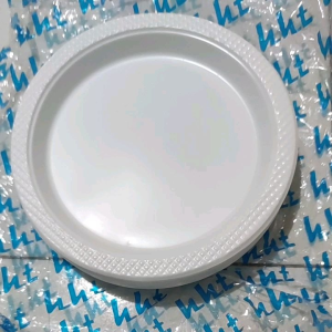ISI 50Pcs Piring Makan Plastik P7 / Piring Ulang tahun