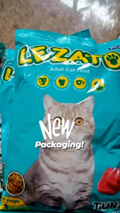 LEZATO 1kg Freshpack Cat Food Adult Kitten All Stage Makanan Kucing Semua Usia