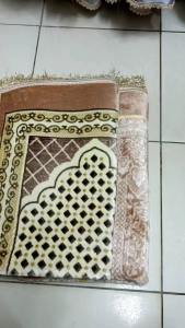 sajadah bulu tebal dan jumbo/ sajadah premium/sajadah anti SLIP/ sajadah jumbo ukuran 70x110ncm/ sajadah dewasa