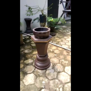 POT BONSAI MODEL MAWAR BAHAN SEMEN COKELAT TUA
