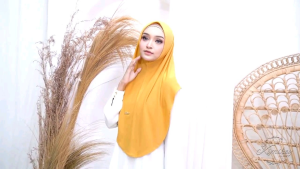 HIJAB INSTAN BERGO ALINA by KIMEKEY HIJAB