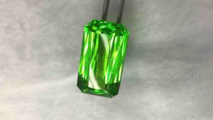 ความแวววาวอันน่าอัศจรรย์ของ Instagram Chrysoberyl stone 86carat