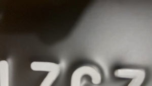 Satu Biji Plat Nomer Motor dengan Logo Samsat