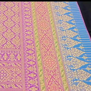 ผ้าไหมเทียมลายอมิตา 11 สีม่วงพาสเทล ผ้าไหมสังเคราะห์ ผ้าไหมทอเครื่อง ผ้าไหว้ ผ้าของชําร่วย ผ้าตัดผ้าถุง ผ้าซิ่น ขนาด 2 หลา ประมาณ 100*180 cm