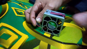 kipas server komputer dc 12v + free adaptor