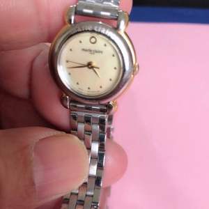 Đồng hồ nữ nhỏ Marie Claire paris. Mặt 22mm. Si nhật đẹp.