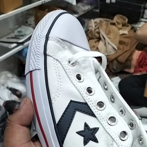 รองเท้าผ้าใบ - แฟชั่นสุดฮิตขายดีประจำร้าน สำหรับผู้ชาย/หญิง 100% ไม่พอดียินดีเปลี่ยนไซส์ สินค้าทางร้านรับประกัน