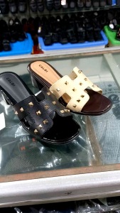 Sandal Calbi Fqx Wedges Warna Hitam & Krem