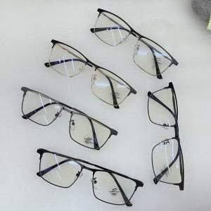 Icon sunnies With case myopia mirror anti-anti-blue light radiation anti-fatigue students wild round face flat mirror male with degree glasses female (maaaring palitan ang mga lente ng panoorin)