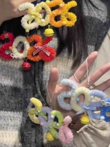 [Sẵn/Set tự làm] Móc khóa 2026 kẽm nhung handmade