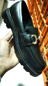 sepatu sekolah sepatu paskibrasepatu kerja pantofel wanita sepatu model terbaru model kekinian Korea style