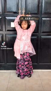 Kebaya Anak Perempuan Modern Kondangan Umur 3-12 Aurora Selendang Tile Atasan Kebaya Wisuda Kartini