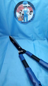 Manong Shop Danmi Grass Cutter: A High-Quality 21\" Cutting Tool