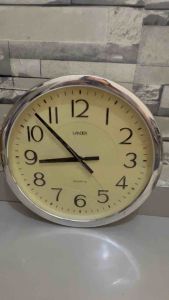 Affordable Landex quartz wall clock 37 cm 😍👌🏻