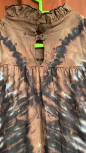 เดส มัดย้อมสไตร์โบฮี่เมี่ยน แขนกุด สีน้ำตาลใหม่