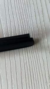 Wiper Honda CR-V 2007- 2011 Wiper depan khusus Honda CR-V 2007-2011 ukuran 26\"x17\"