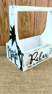 กระเช้าไม้สีขาว กระเช้าวินเทจ ตะกร้าไม้สน เพ้นท์ลายทะเลทั้งใบ งานศิลปะของทางร้านเราค่ะ