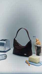 MADAM PEONY กระเป๋าสะพายข้าง กระเป๋าสะพายครอสบอดี้ รุ่น SMALL SUEDE