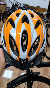 Mũ nón bảo hiểm xe đạp siêu nhẹ có chỉnh độ rộng cho cả nam và nữ