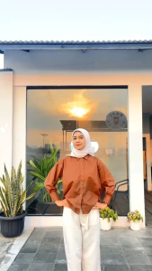 Kemeja Putih Lenagan Panjang Model Korean