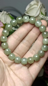 (Certificate) Hetian Jade / Nephrite Jade Bracelet 10mm+- (证书) 和田玉手串 水头饱满特别润 冰透10mm+-很润水头好 带证书 一物一证书 带编码