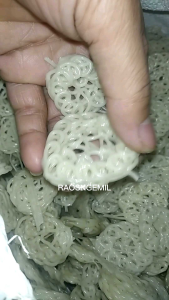 KERUPUK MAWAR MENTAH SEBLAK RAFAEL VIRAL ISI 220pcs 1KG BESAR DAN KECIL MURAH