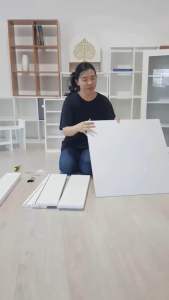 ตู้โชว์โมเดลมินิมอล เปิดด้านบน ไม้เมลามีน กันน้ำ รอยขีดข่วน