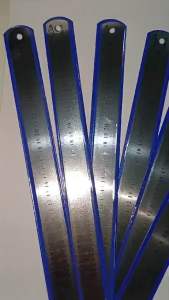 PENGARIS BESI 30 cm - bahan stainless