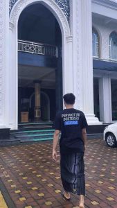 KAOS PENYAKIT IRI DOKTER RA NGATASI-kaos kata kata-cotton combed100%