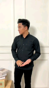 Kemeja Pria Panjang Basic Merah Marun Slimfit Ukuran M-XXL Longsleeve